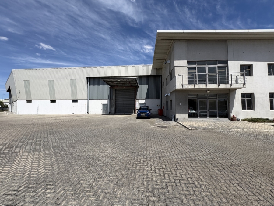 To Let commercial Property for Rent in Montague Gardens Western Cape